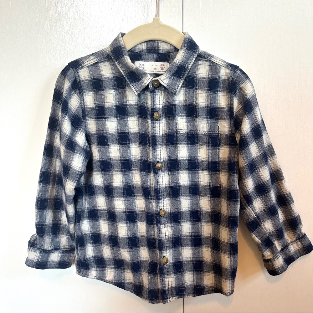 Zara Boys Size 2/3 2T 3T Blue and White Light Weight Plaid Button Down Shirt